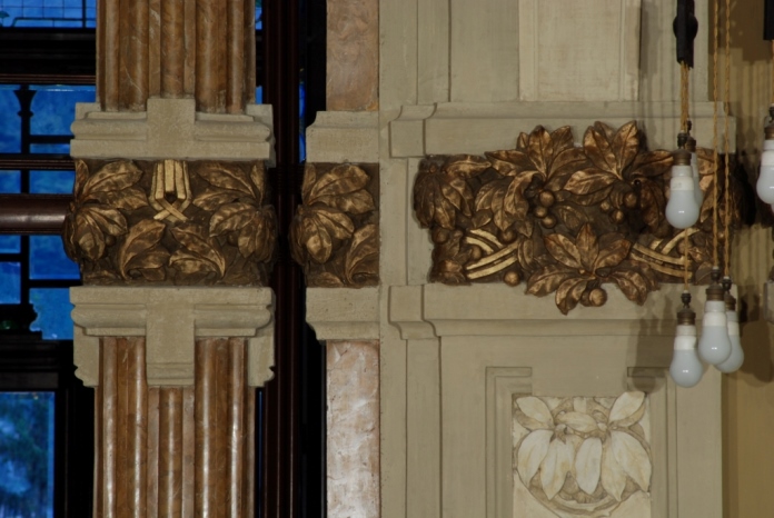 Grand Hotel, salone centrale, decori