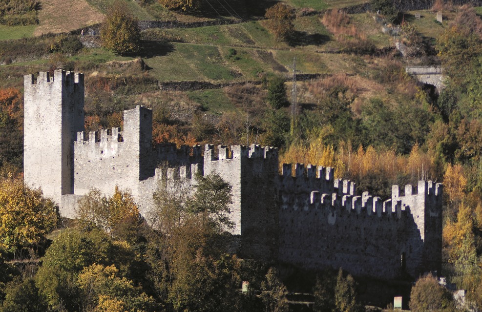 Castello di Grosio - clicca sull'immagine per la scheda