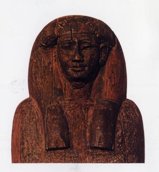 Volto di Peftjauauyaset, post 699 a.C. - ante 600 a.C (la scheda di catalogo è disponibile cliccando sull’immagine)