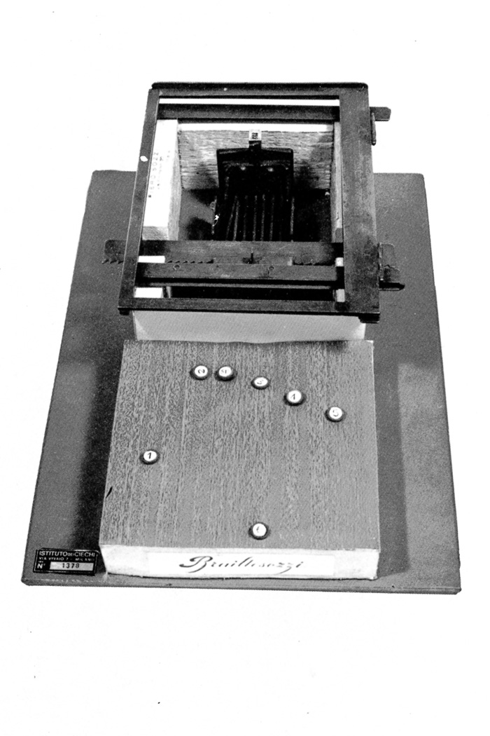 prototipo della macchina ideata dai fratelli Sozzi nel 1930, attualmente dispersa.