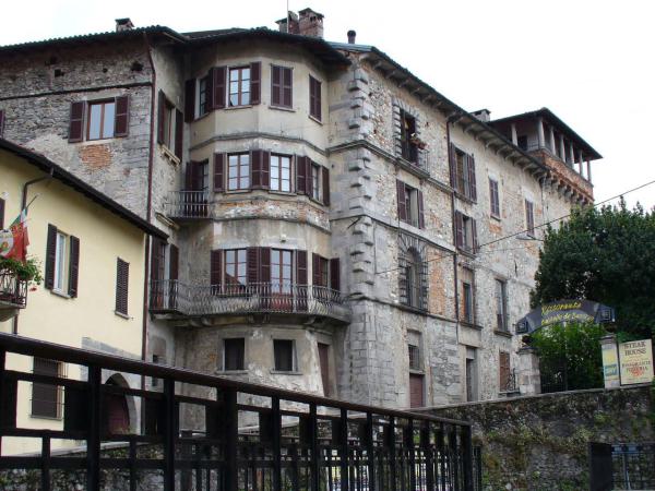 Castello Besozzi Cadario