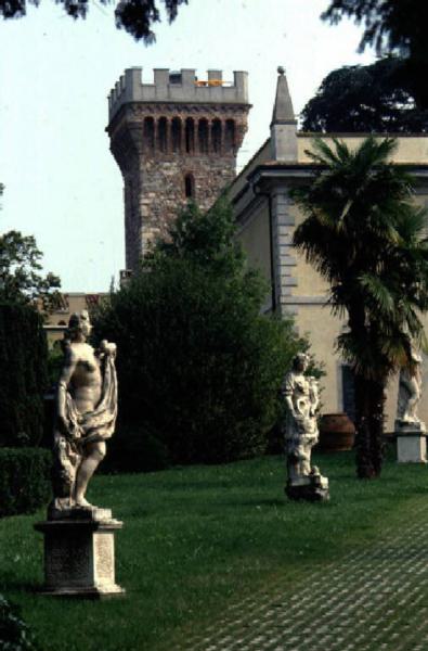 Castello di Montecchio - complesso