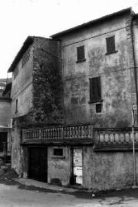 Torre e casaforte Via Castelfidardo - complesso