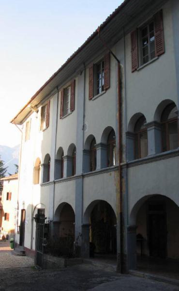 Casa Canonica