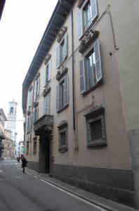 Palazzo Berlendis Muttoni Pelandi