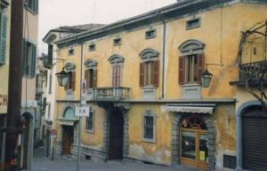 Casa Piazza Orologio