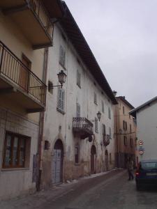 Casa medioevale di P. Carrara