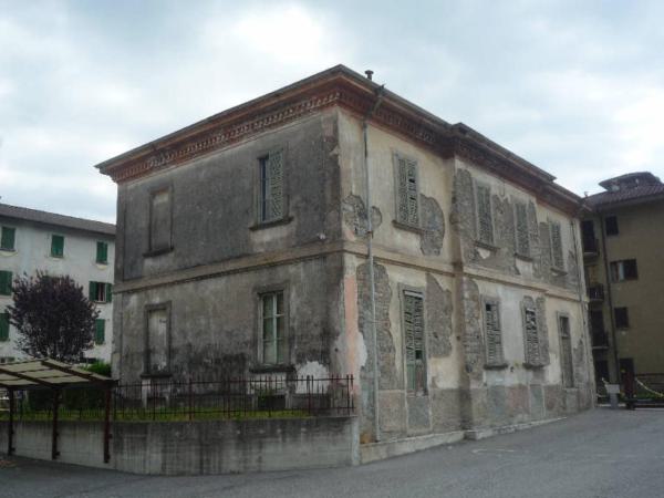 Casa Via Cesare Rasini