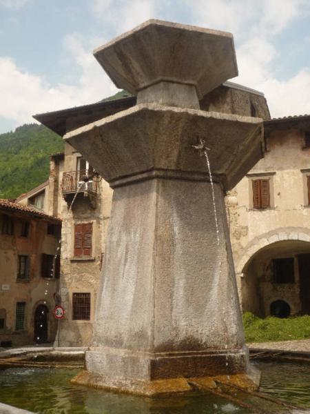 Fontana di Piazza Chiesa