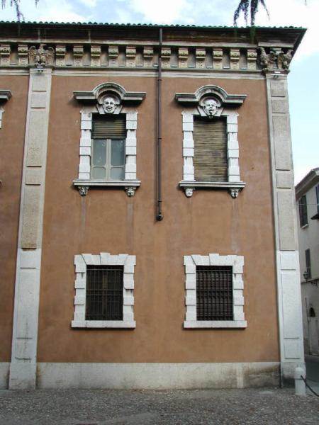 Palazzo Martinengo da Barco