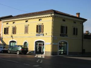 Palazzo Via Giuseppe Garibaldi 4