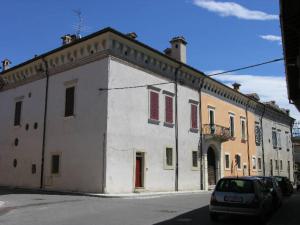 Palazzo Via Mazzini 16