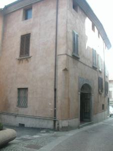 Palazzo Via Gramsci 3