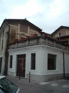 Casa Via Borghini 15