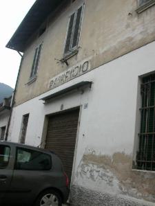 Palazzo Via Tito Speri 12