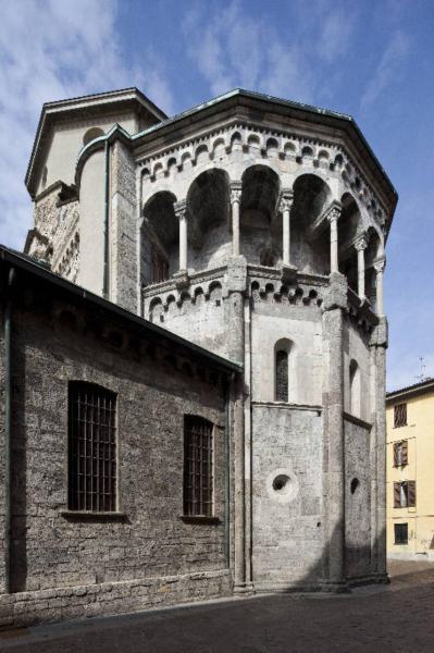 Basilica di S. Fedele - complesso