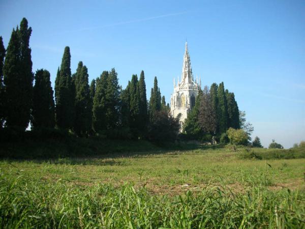 Mausoleo Visconti di Modrone