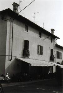Casa Via Manfredi 20