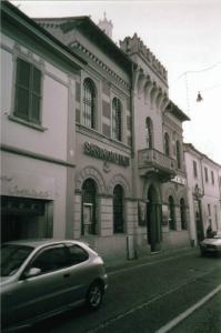 Palazzo Via Giuseppe Garibaldi 22