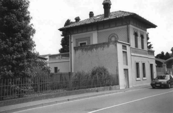 Villa Viale Vittorio Veneto 11