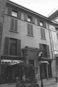 Casa Corso Vittorio Emanuele II 11