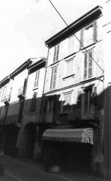 Casa Via Cavour 9