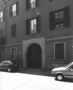 Casa Corso Ettore Archinti 31