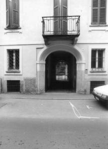 Casa Corso Ettore Archinti 19
