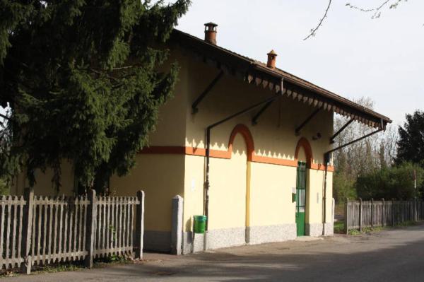 Stazione ferroviaria Biassono-Lesmo Parco