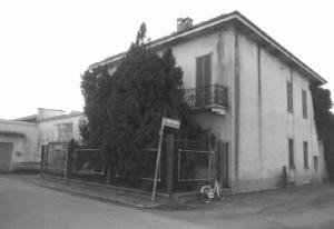 Casa del direttore dell'ex Cotonificio Bustese