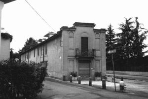 Casa Via Milano angolo Via S. Sofia