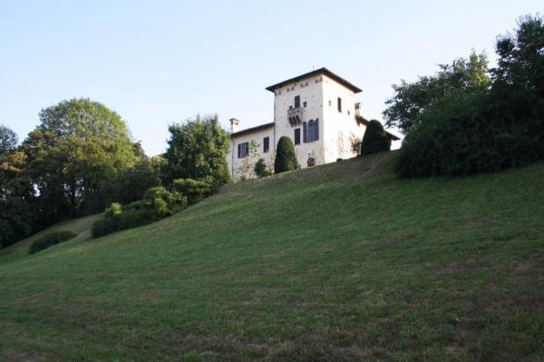 Villa Cusani Confalonieri, Cito Filomarino - complesso