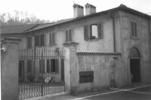 Casa Via Cavour 4