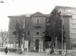 Biblioteca Via Milano 3