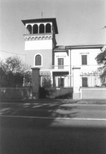 Villa eclettica Via Garibaldi 89
