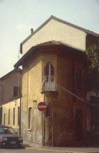 Casa Via Matteotti angolo Via Guarnazzola