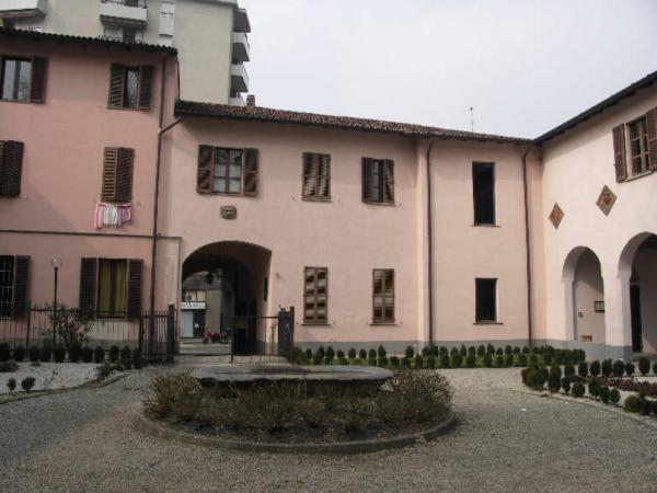 Villa Puricelli Guerra, Marelli