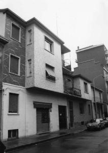Casa Via Petrarca 151