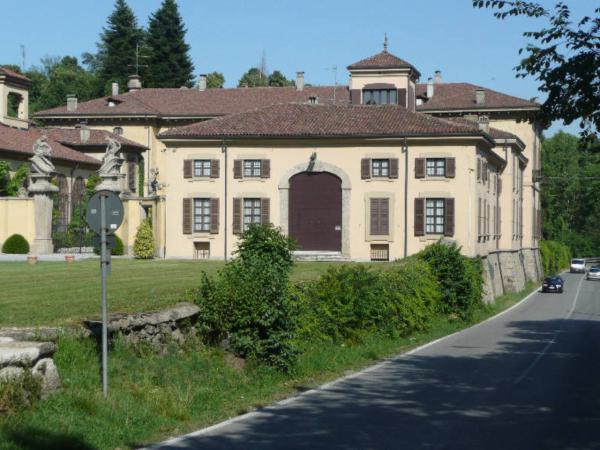 Villa Taverna - complesso
