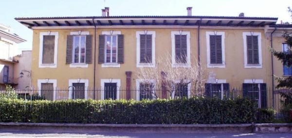 Villa Brocca, Crivelli, Redanaschi