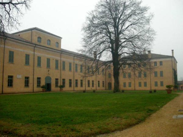 Villa di corte Maraini-Guerrieri Gonzaga