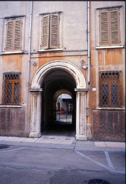 Casa Via Giuseppe Bertani 33