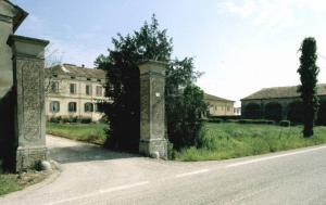 Palazzone Dolcini - complesso
