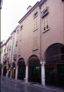 Casa Corso Umberto I 71-75