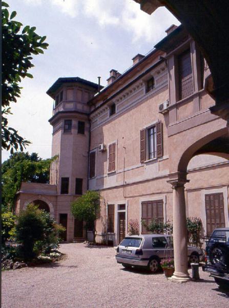 Casa Via Filippo Corridoni 45