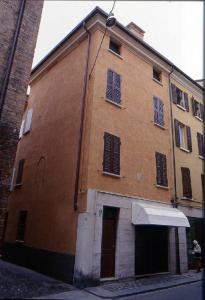 Casa Via Domenico Fernelli 13-13A