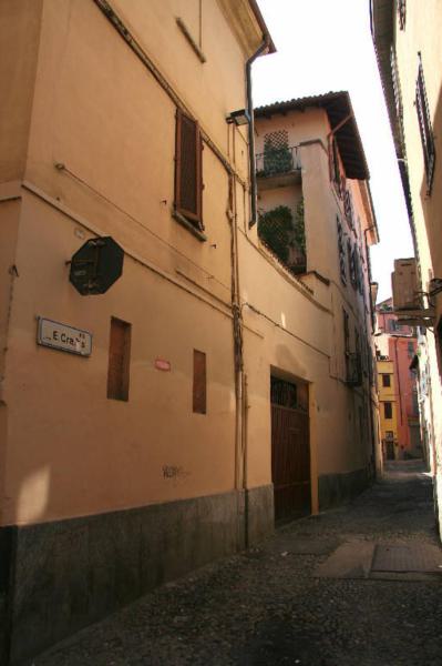 Edificio con antica torre Corso Garibaldi 6