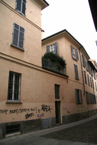 Casa Piazza del Carmine 5,4