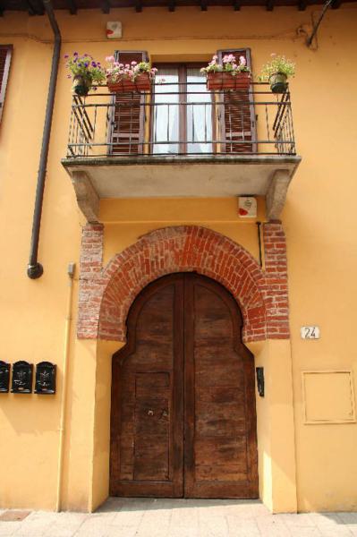 Casa Via Porta Pertusi 24