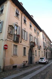 Casa Via Giuseppe Gioachino Belli 6